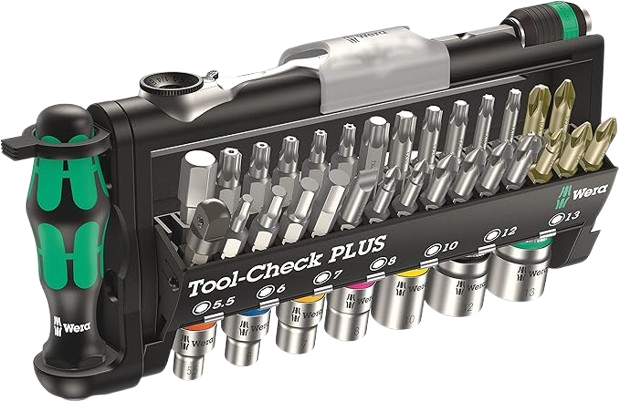 Compact Bit and Socket Set with Metric Ratchet